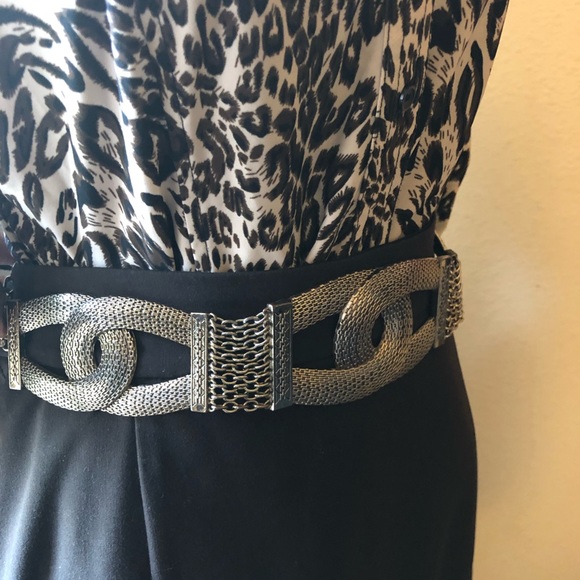 Gold Waist Chain Belt - Picture 3 of 4